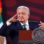 El presidente de México acusa a sacerdotes de "meterse" en las elecciones e insultarlo