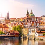 Praga 2024: El Centenario de Kafka, aperturas hoteleras de lujo y más arte