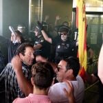 Imagen de los altercados en la Delegación de la Junta en Salamanca