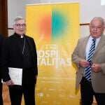 Gonzalo Santonja presenta la muestra en Segovia junto a César Franco y José Enrique Martín