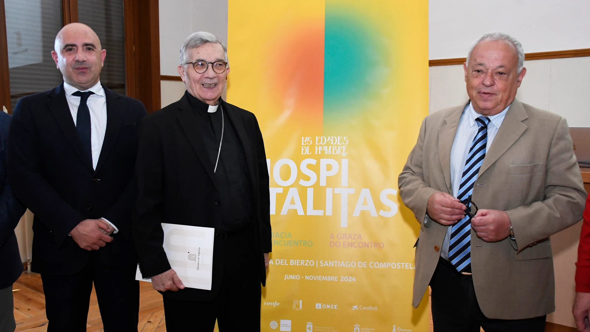 Gonzalo Santonja presenta la muestra en Segovia junto a César Franco y José Enrique Martín