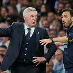 Carlo y Davide Ancelotti, durante un partido del Real Madrid