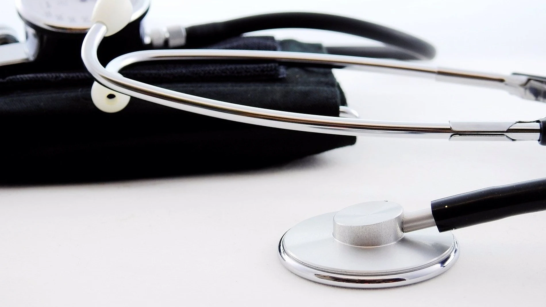 Los sindicatos médicos de Andalucía, Cataluña y Euskadi trasladan a Sanidad las necesidades "apremiantes" del colectivo