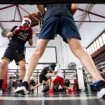 Clases de boxeo en el club deportivo, José Valenciano. © Jesús G. Feria. 