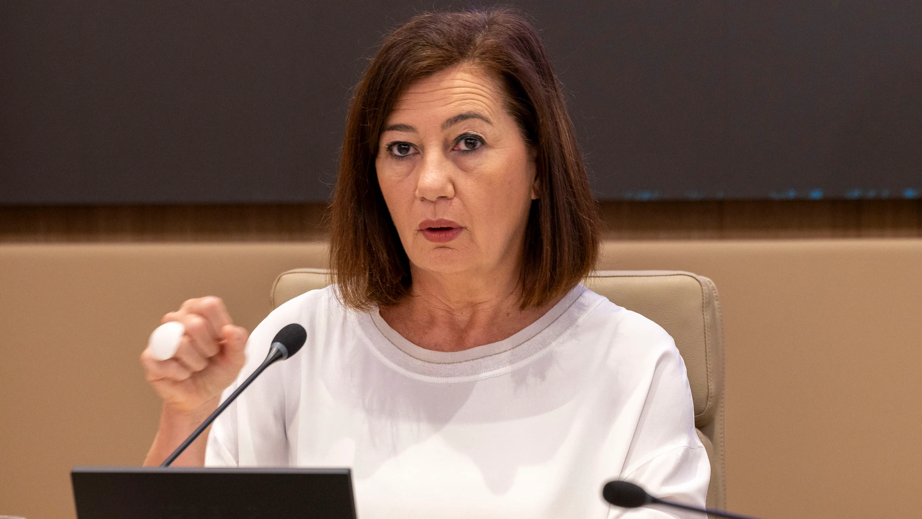 La presidenta del Congreso, Francina Armengol, comparece ante la comisión de investigación del caso Mascarillas en el Parlament balear La presidenta del Congreso, Francina Armengol, comparece ante la comisión de investigación del caso Mascarillas en el Parlament balear