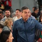 Pedro Sánchez asiste a un mitin del PSOE en Valladolid con motivo del 9J
