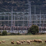 Subestación eléctrica construida a 400 metros de la Masía de Fraiximeno