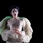La mezzo soprano Lidia Vinyes-Curtis dando vida a Eurídice en &quot;La liberazione di Ruggiero dall’isola d’Alcina&quot; 