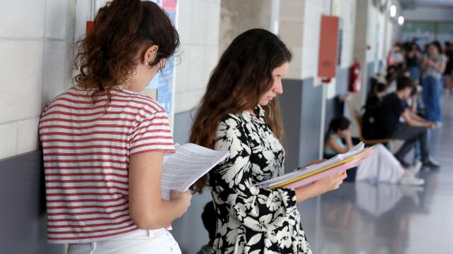 EXTREMADURA.-Las pruebas de la EBAU arrancan este martes en Extremadura con el examen de Lengua Castellana