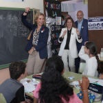 La consejera de Educación, Rocío Lucas, interviene en la presentación de un taller de la Fundación Mapfre dentro del programa ‘Controla Tu Red’, en un acto presidido por la directora de Proyectos Sociales de la entidad, la Infanta Elena de Borbón