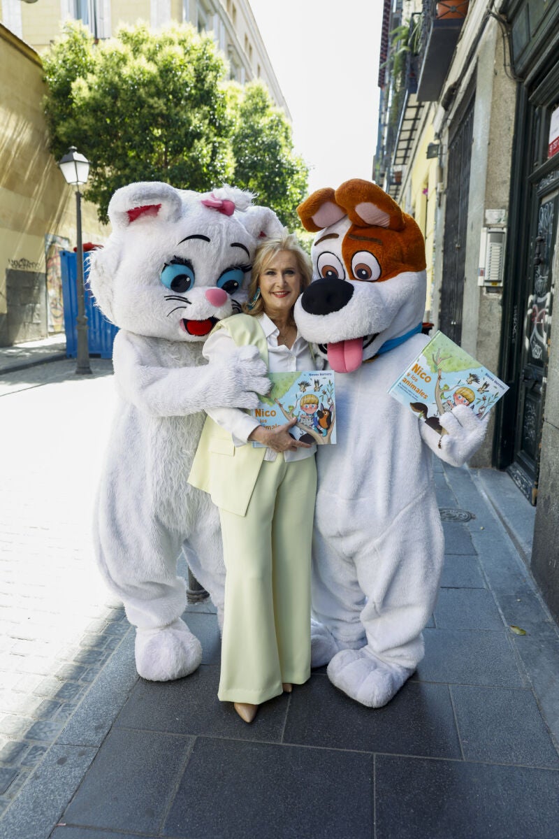 Nieves Herrero en la presentación de su primer cuento