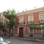 El edificio se encuentra en el ensanche de la zona de Argüelles