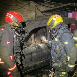 Rescatadas dos personas del incendio de una vivienda en L'Alcora