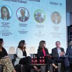 El discurso del CEO de Inkolan dio paso a una mesa redonda titulada “Tecnologías disruptivas para la gestión de ciudades e infraestructuras” que reunió a expertos de renombre en el campo de la urbanización sostenible y la modernización digital