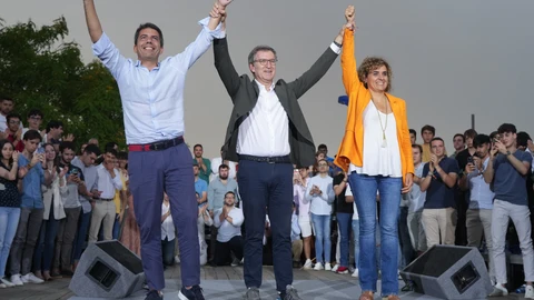 Feijóo participa Valencia en el mitin de cierre de campaña del PP