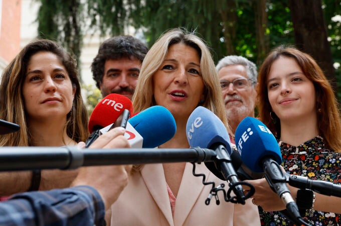 La líder de Sumar y vicepresidenta segunda del Gobierno Yolanda Díaz vota en las elecciones europeas en Madrid