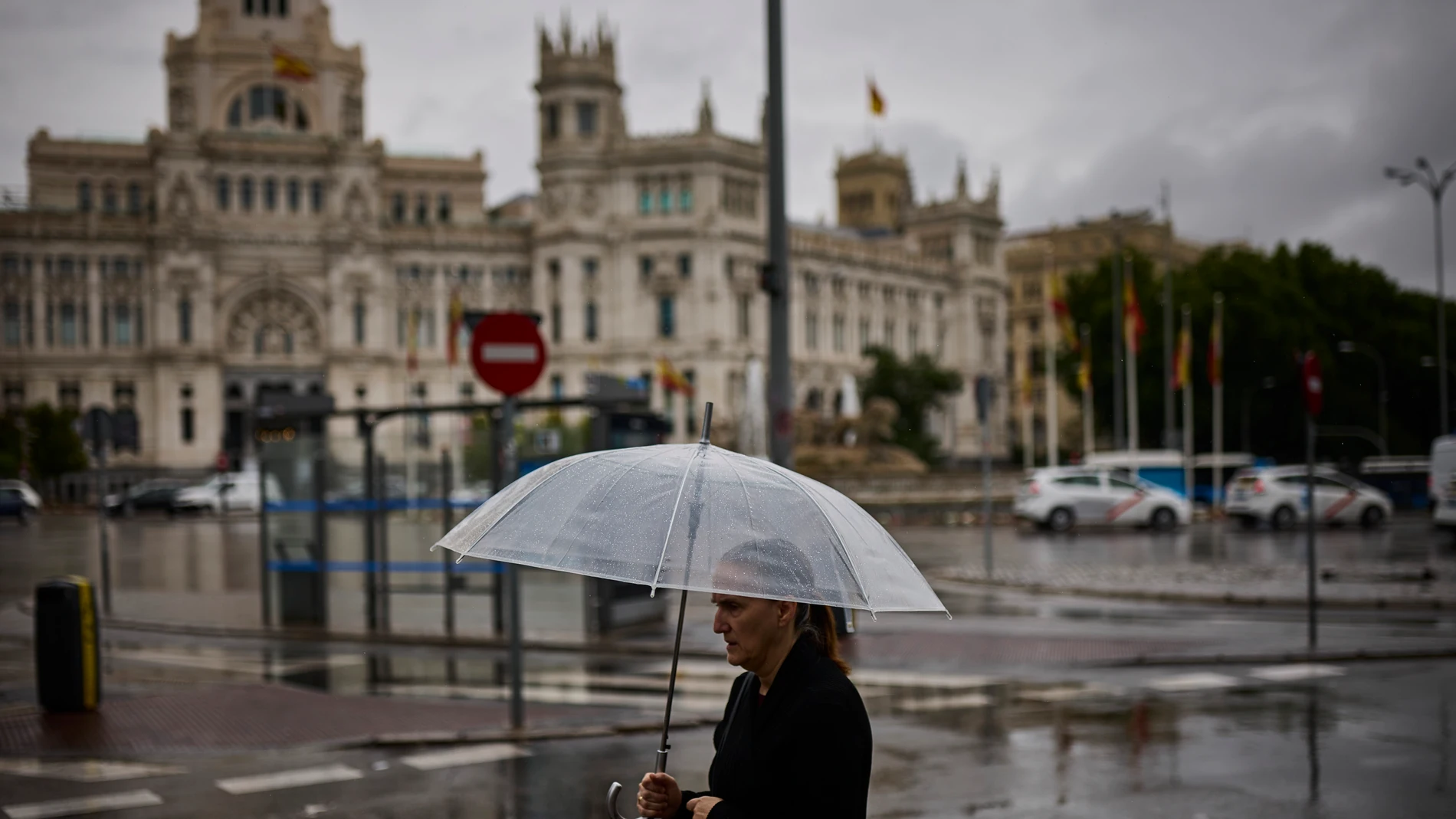 Después de unas semanas con altas temperaturas llega la lluvia y el mal tiempo a la ciudad de Madrid. © Alberto R. Roldán / Diario La Razón.10 06 2024