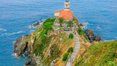 Faro y mirador de Cudillero