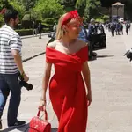 Ana Obregón con vestido rojo