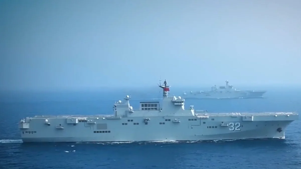 China pierde la paciencia con Filipina y despliega un buque de asalto anfibio en las islas Spratly