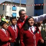 Gobierno peruano se enloda al tildar de prácticas culturales a abusos a menores indígenas