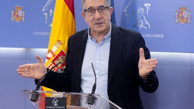 El PSOE cree que Ayuso se reunirá con Milei por "jorobar" 