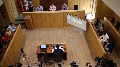 Pleno del Ayuntamiento de Villaquilambre sobre el estado del Chalet del Pozo