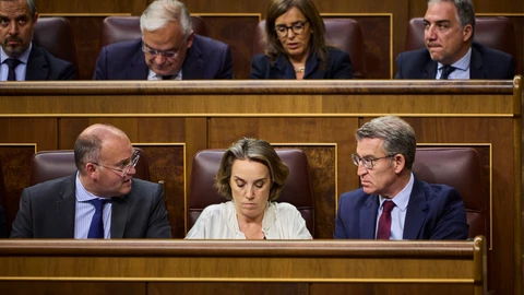 Pleno del Congreso de los Diputados. Asisten Pedro Sánchez, María Jesús Montero, Yolanda Diaz y Alberto Nuñez Feijoo. © Alberto R. Roldán / Diario La Razón. 20 06 2024