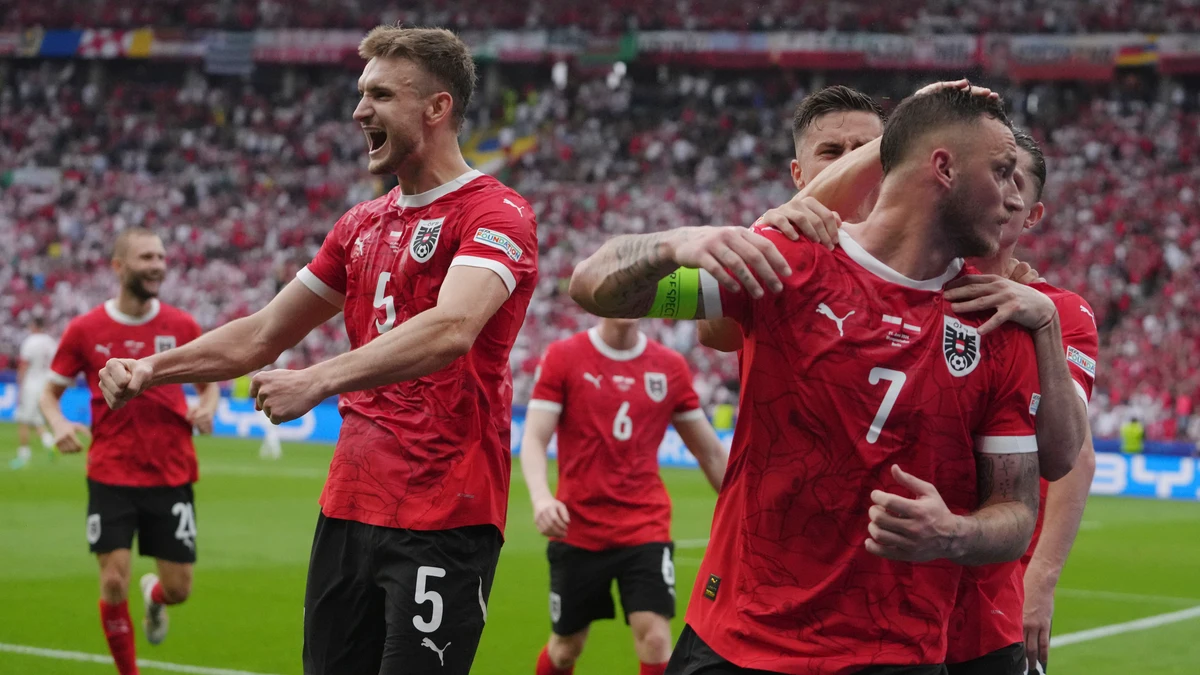 Austria devora a Polonia y sueña con los octavos (3-1)