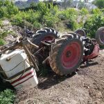 Fallece un tractorista en Cieza (Murcia) tras volcar y quedar atrapado bajo el vehículo agrícola