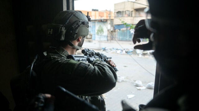 El Ejército israelí desmantela un complejo de entrenamiento de Hamás en el sur de Gaza