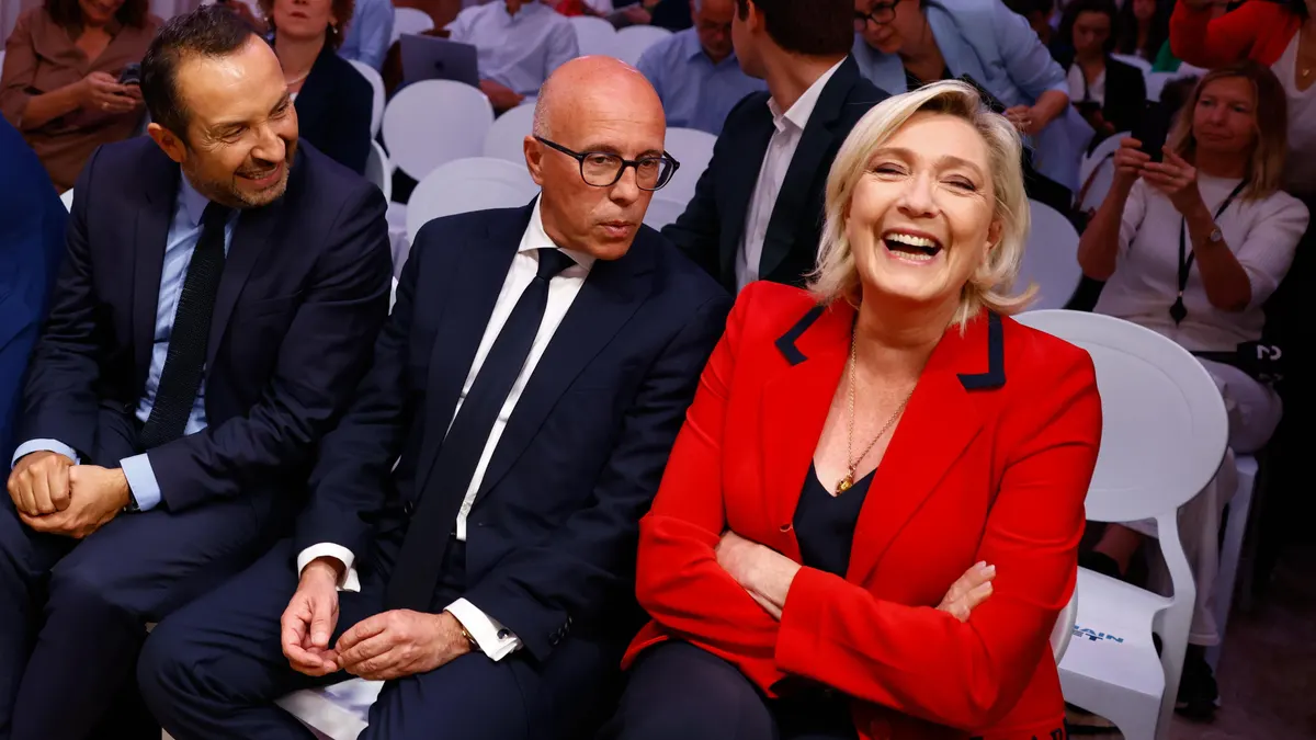 Ciotti, invitado de honor de Le Pen, culmina su ruptura con la derecha republicana