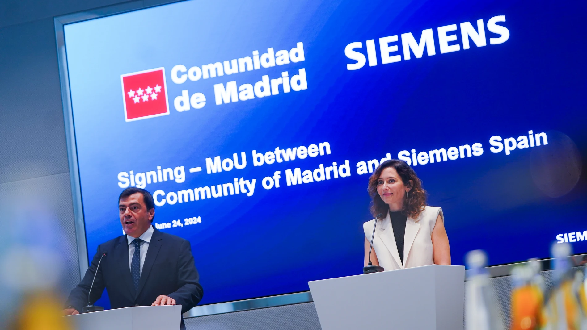 Madrid y Siemens sellan un acuerdo para impulsar el talento industrial en la región
