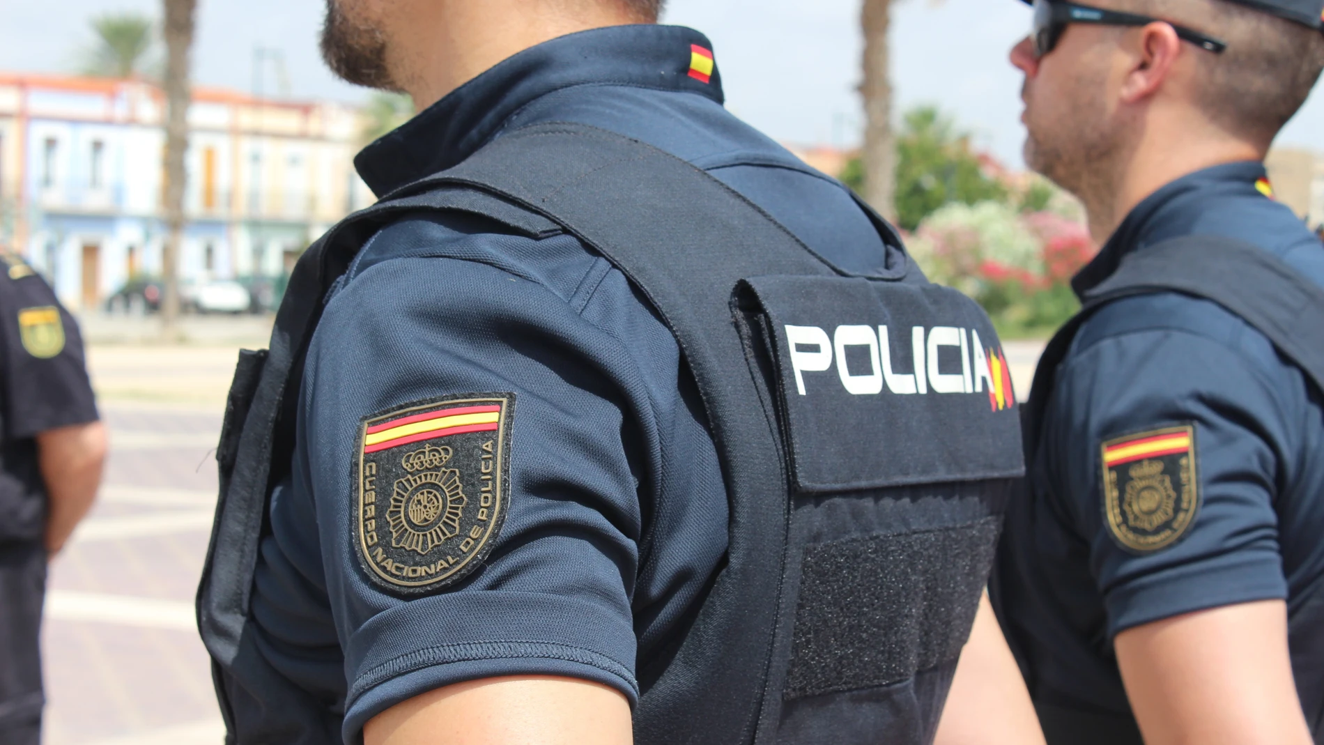 Nota De Prensa Y Fotografía De Recurso:"La Policía Nacional Despliega El Dispositivo Especial Para La Noche De San Juan En Las Playas Del Cabanyal Malvarrosa" POLICÍA NACIONAL 22/06/2024