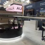Dron Tarsis con micromisiles Fox de Aertec en Eurosatory