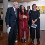 El duque de Soria junto a la autora y la concejala de Cultura, Gloria Gonzalo