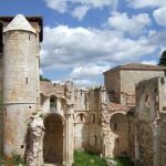 Restos del monasterio abandonado y que fue la "Cuna de Castilla"