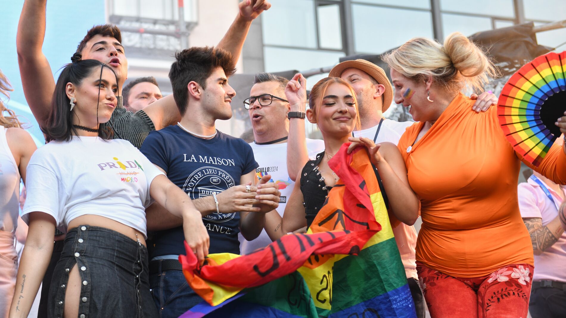 De Chiara a Violeta los looks del pregon del Orgullo 2024 en Madrid con los chicos de Operacion Triunfo