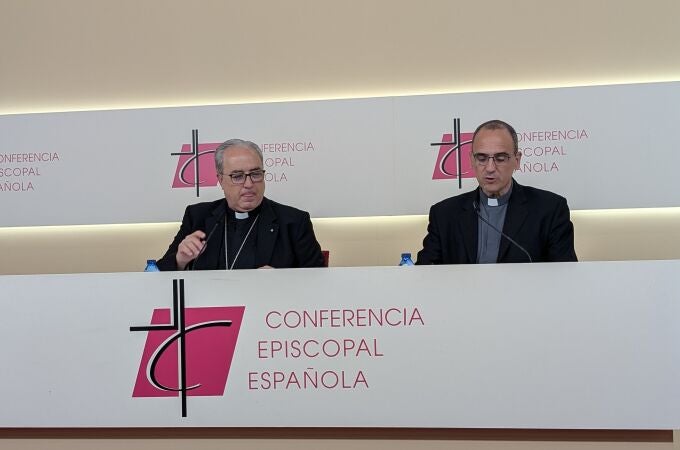 El secretario general y portavoz de la Conferencia Episcopal Española (CEE), Francisco César García Magán