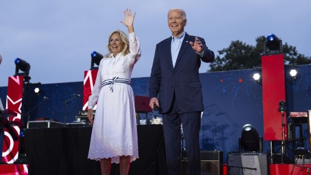 President Joe Biden and first lady Jill Biden arrive for a Fourth of July celebration for military and veteran families on the South Lawn of the White House, Thursday, July 4, 2024, in Washington. 