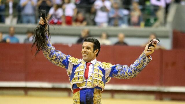 Emilio de Justo, gran triunfador en Burgos