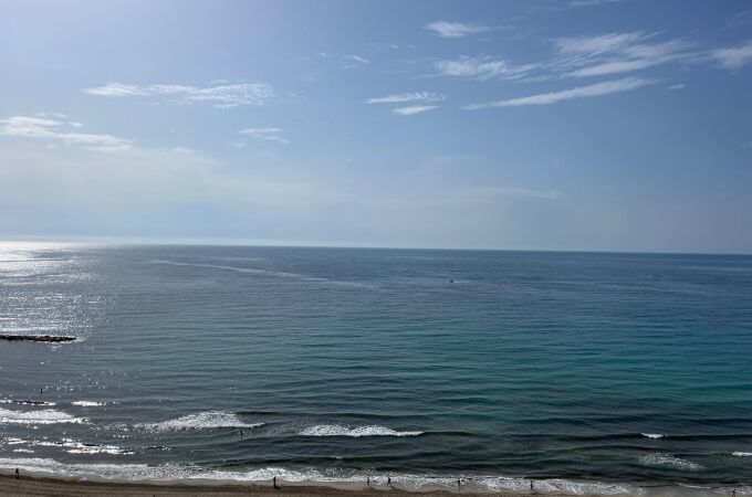 Imagen de la playa del Postiguet (Alicante)