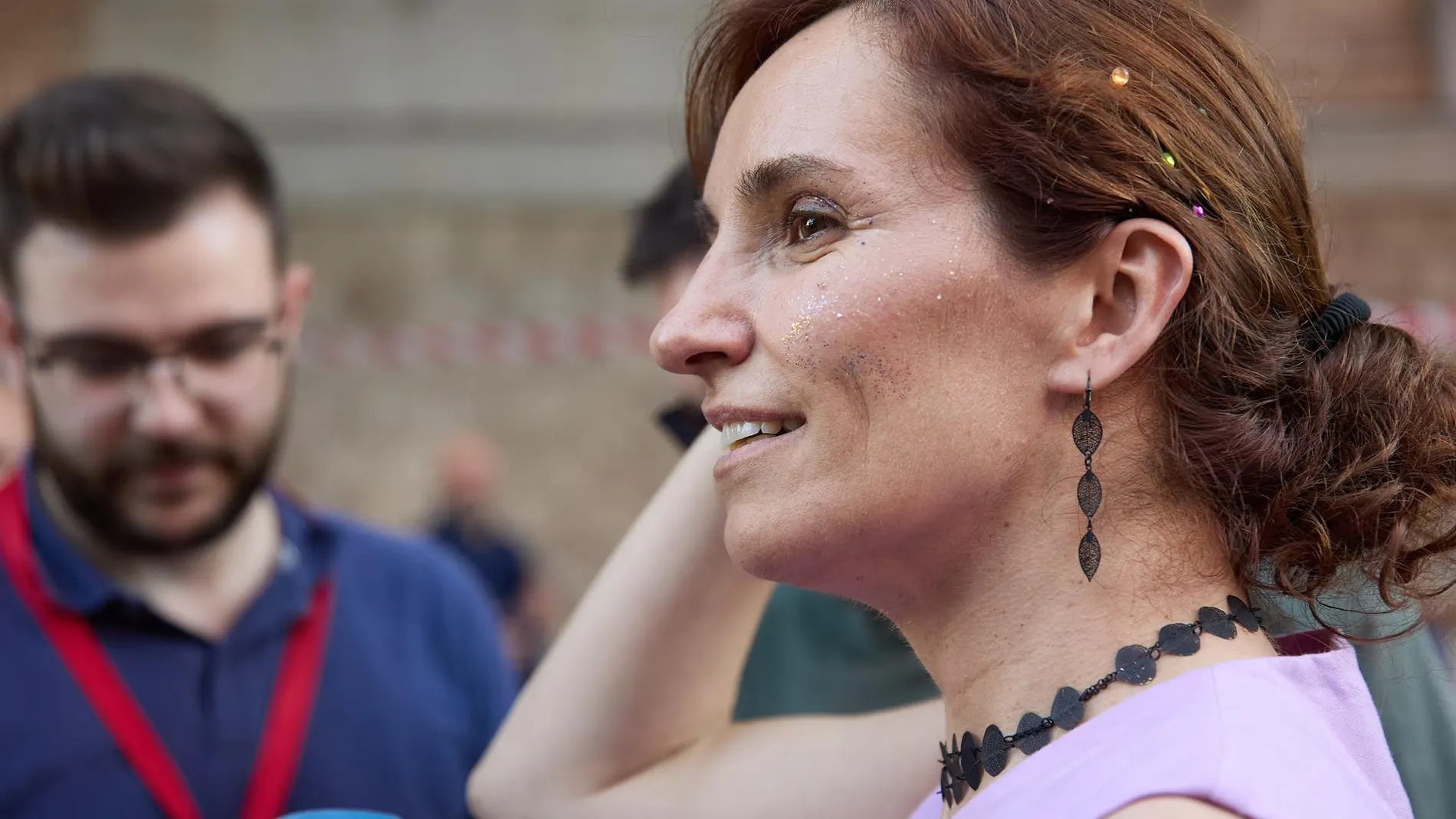 Mónica García a la "derecha carca" en la carroza de Sanidad para el Orgullo: "Somos más, mejores y más divertidos"