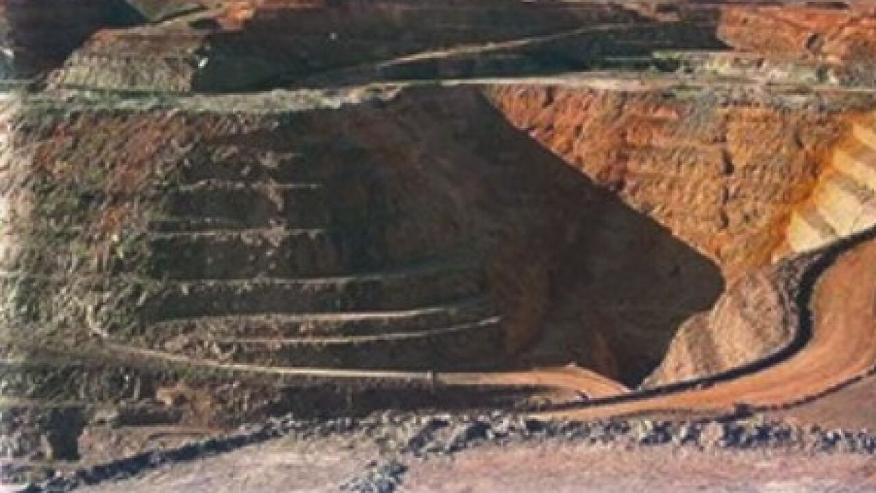メリリャ近郊のナドール地域では、中国が鉱山再開に消極的だったため失望が広がっている。