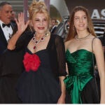 Tita Cervera y su hija Carmen Thyssen
