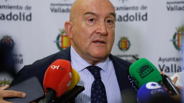 Carnero asegura que adoptará "medidas" para defender que "Valladolid quiere una estación soterrada"