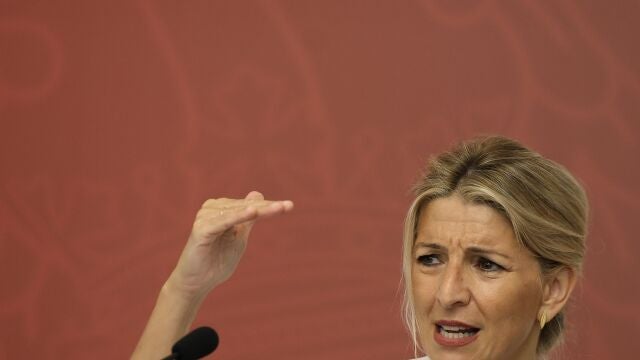La vicepresidenta segunda y ministra de Trabajo y Economía Social, Yolanda Díaz, participa en el curso ‘Una legislatura social y de cambio: la democracia en la empresaí, en el Hotel Victoria, a 8 de julio de 2024, en San Lorenzo del Escorial, Madrid (España). 
