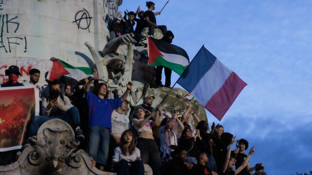 Francia.- Los ministros de Exteriores y de Interior de Francia revalidan su escaño en el Parlamento