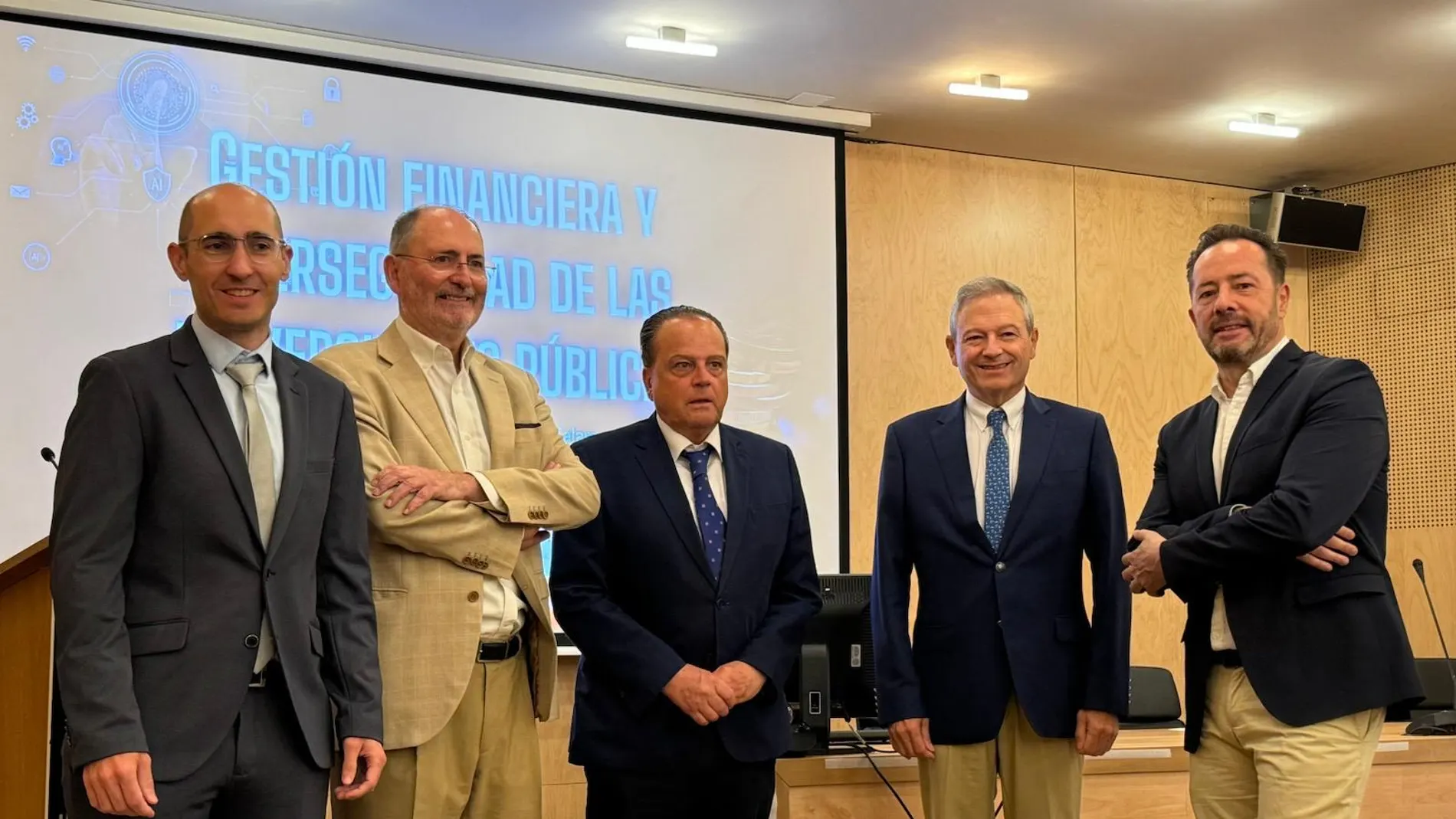 El presidente del Consejo de Cuentas de Castilla y León, Mario Amilivia, durante la jornada celebrada en Salamanca