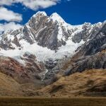 La nevada montaña de Huascarán es la más alta de Perú con 6.768 metros de altura